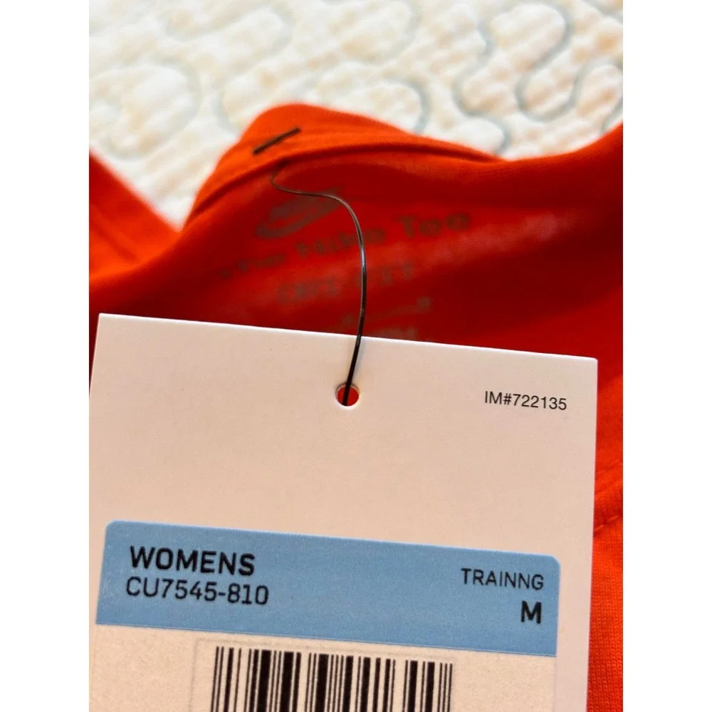Nike Womens Dri-FIT Long Sleeve Shirt‎ Size Medium Orange